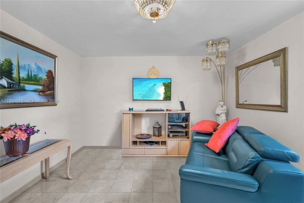 1321 SW 124th Ct, Unit 18-A, Miami, FL 33184 Photo