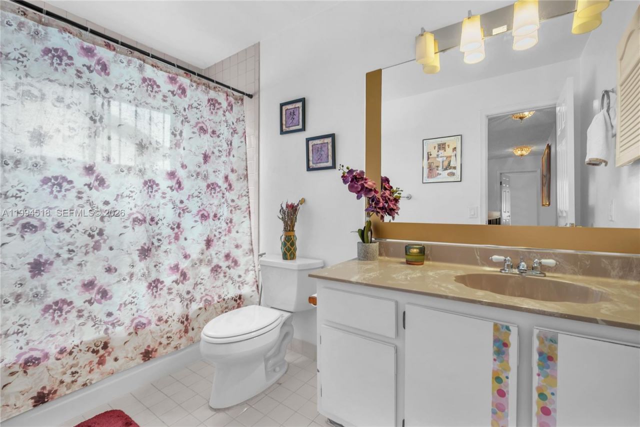 1321 SW 124th Ct, Unit 18-A, Miami, FL 33184 Photo