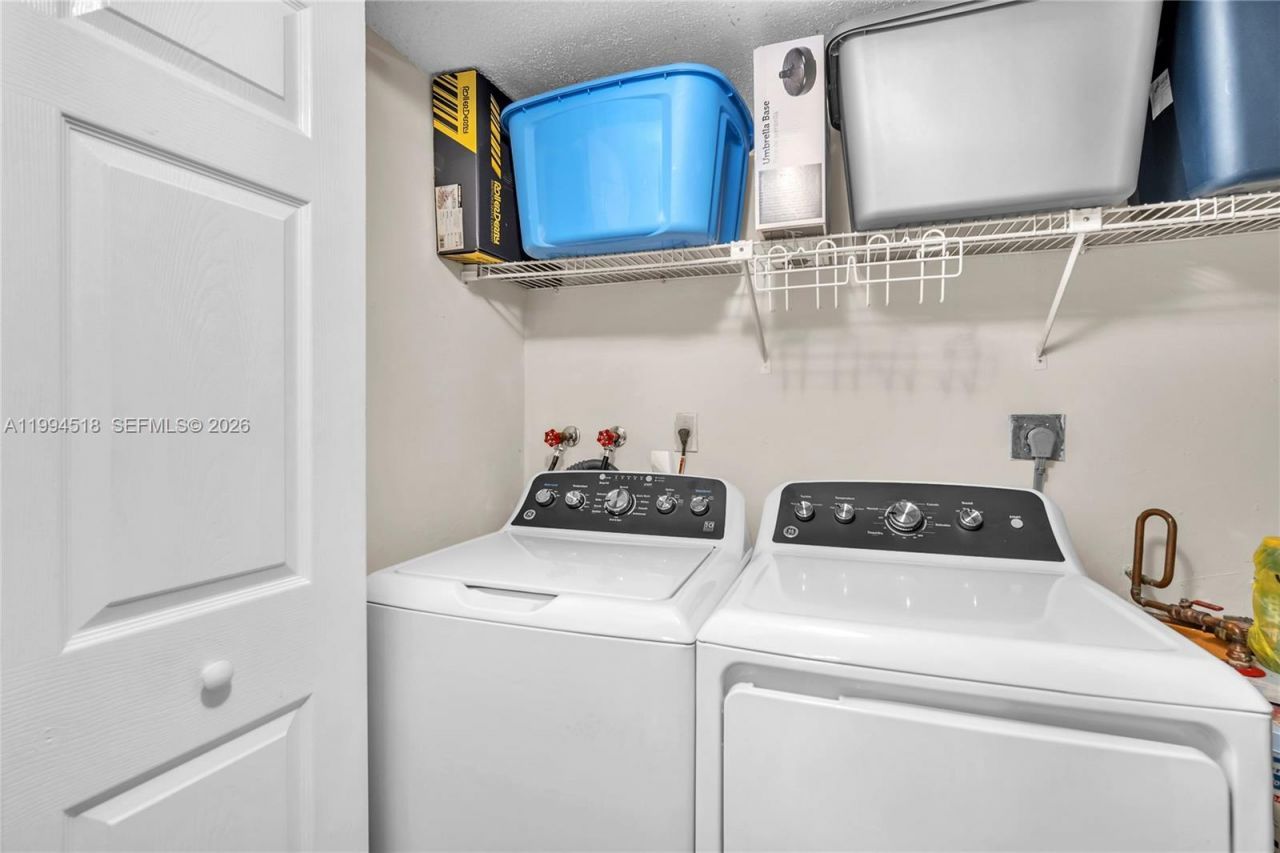 1321 SW 124th Ct, Unit 18-A, Miami, FL 33184 Photo