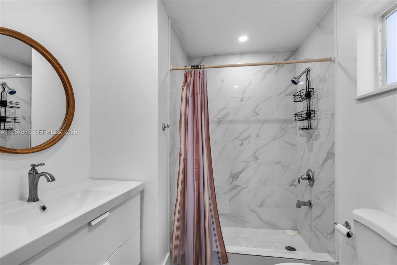 7001 W 35th Ave, Unit 169, Hialeah, FL 33018 Photo