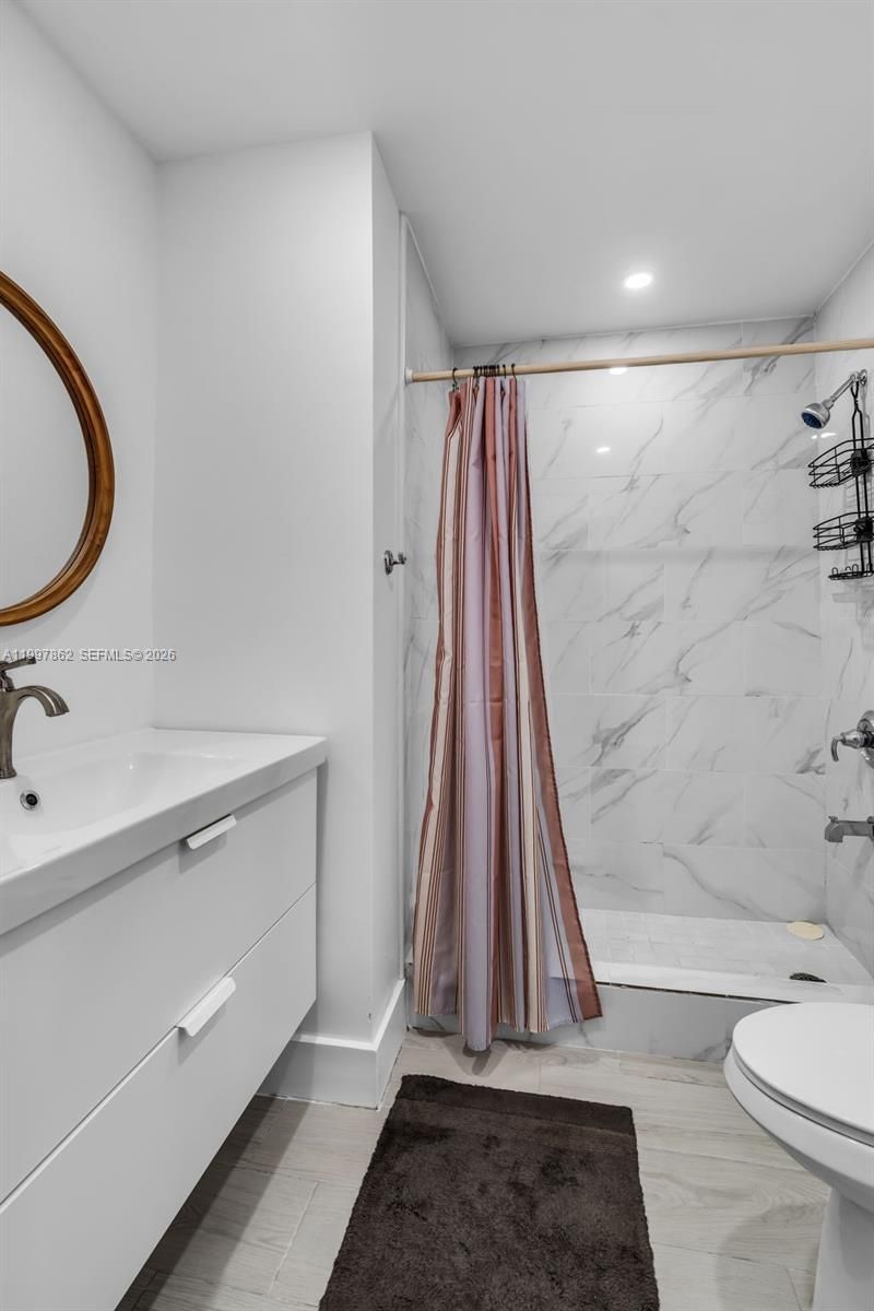 7001 W 35th Ave, Unit 169, Hialeah, FL 33018 Photo