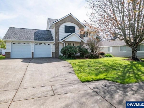 128 Weldwood Dr, Lebanon, OR 97355