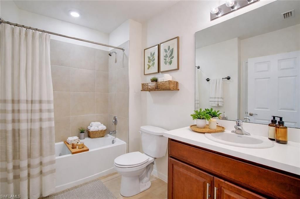 211 NE 20th St, Cape Coral, FL 33909 Photo