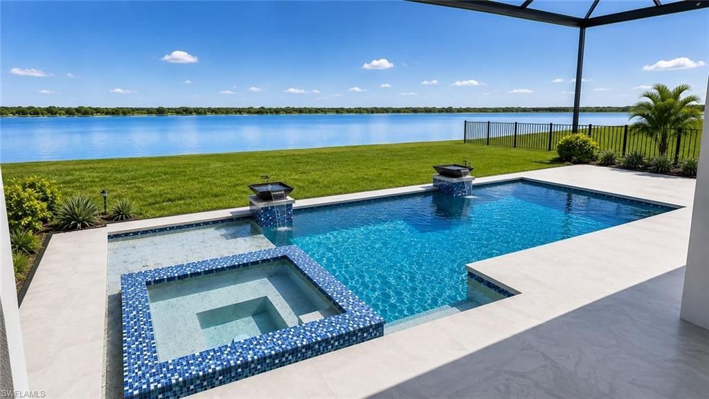 8718 Driftwood Dr, Naples, FL 34114 Photo
