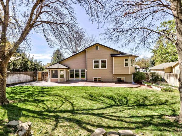 678 Stierman, Eagle, ID 83616