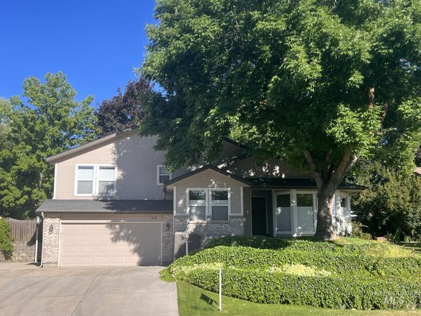 678 Stierman, Eagle, ID 83616