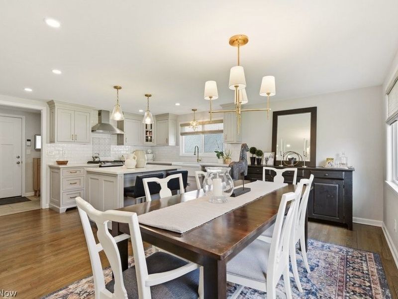 399 Walters Road, Chagrin Falls, OH 44022 Photo 4