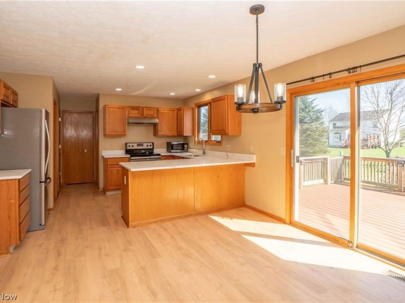 2662 Captens Street NE, Canton, OH 44721 Photo 11