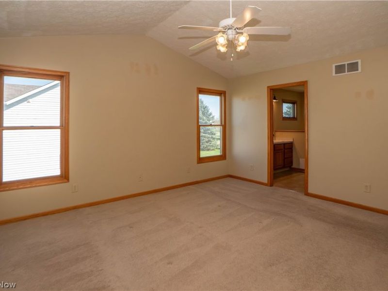 2662 Captens Street NE, Canton, OH 44721 Photo 20