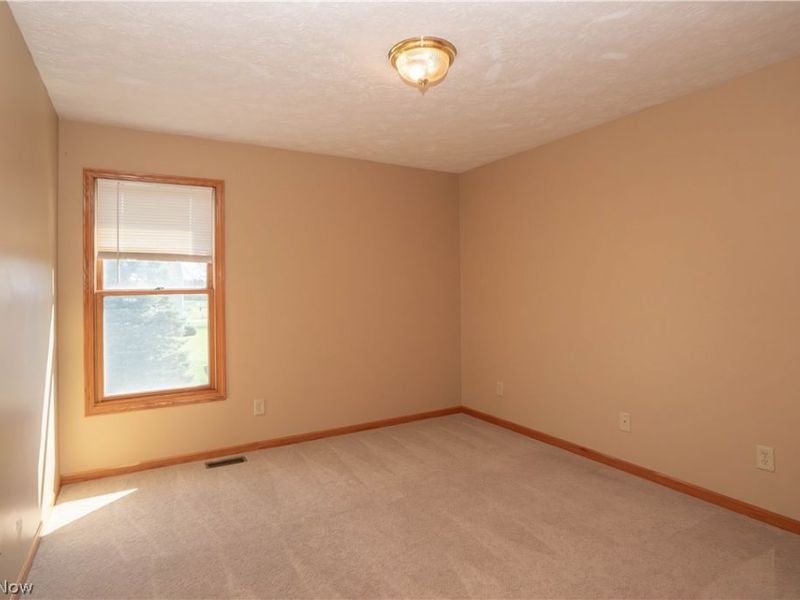 2662 Captens Street NE, Canton, OH 44721 Photo 27