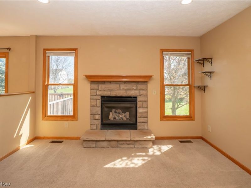 2662 Captens Street NE, Canton, OH 44721 Photo 6