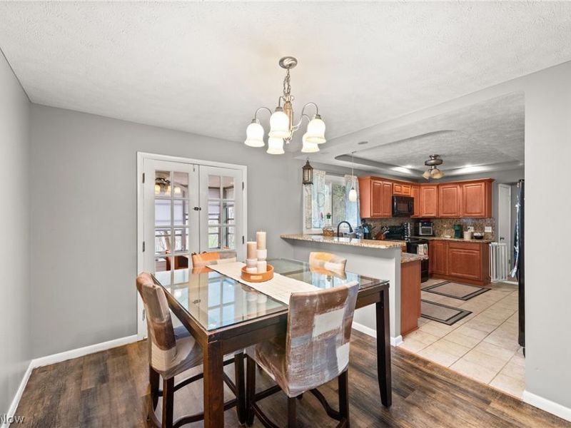 25787 W Ranchview Avenue, North Olmsted, OH 44070 Photo 12