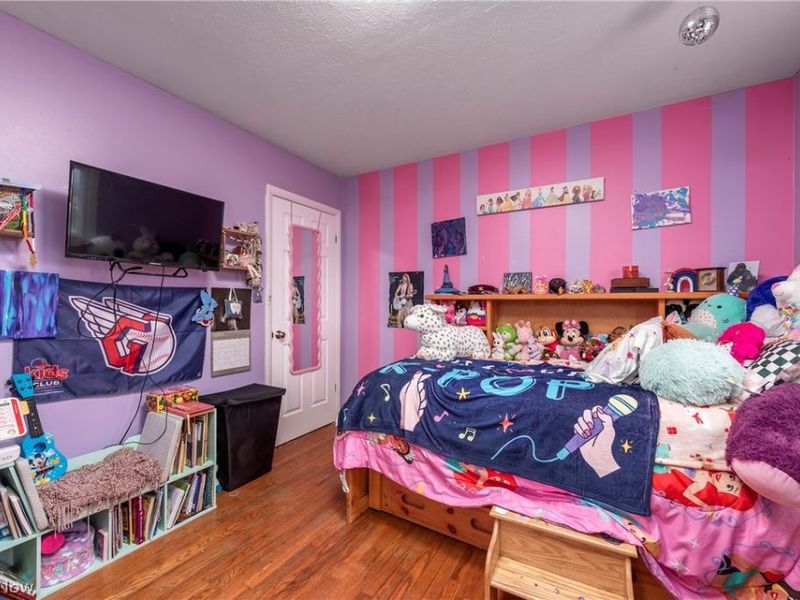25787 W Ranchview Avenue, North Olmsted, OH 44070 Photo 25