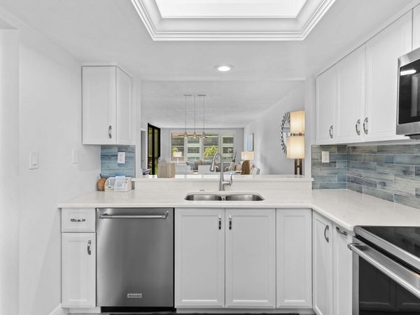 979 E Gulf Dr, Unit D-462, Sanibel, FL 33957