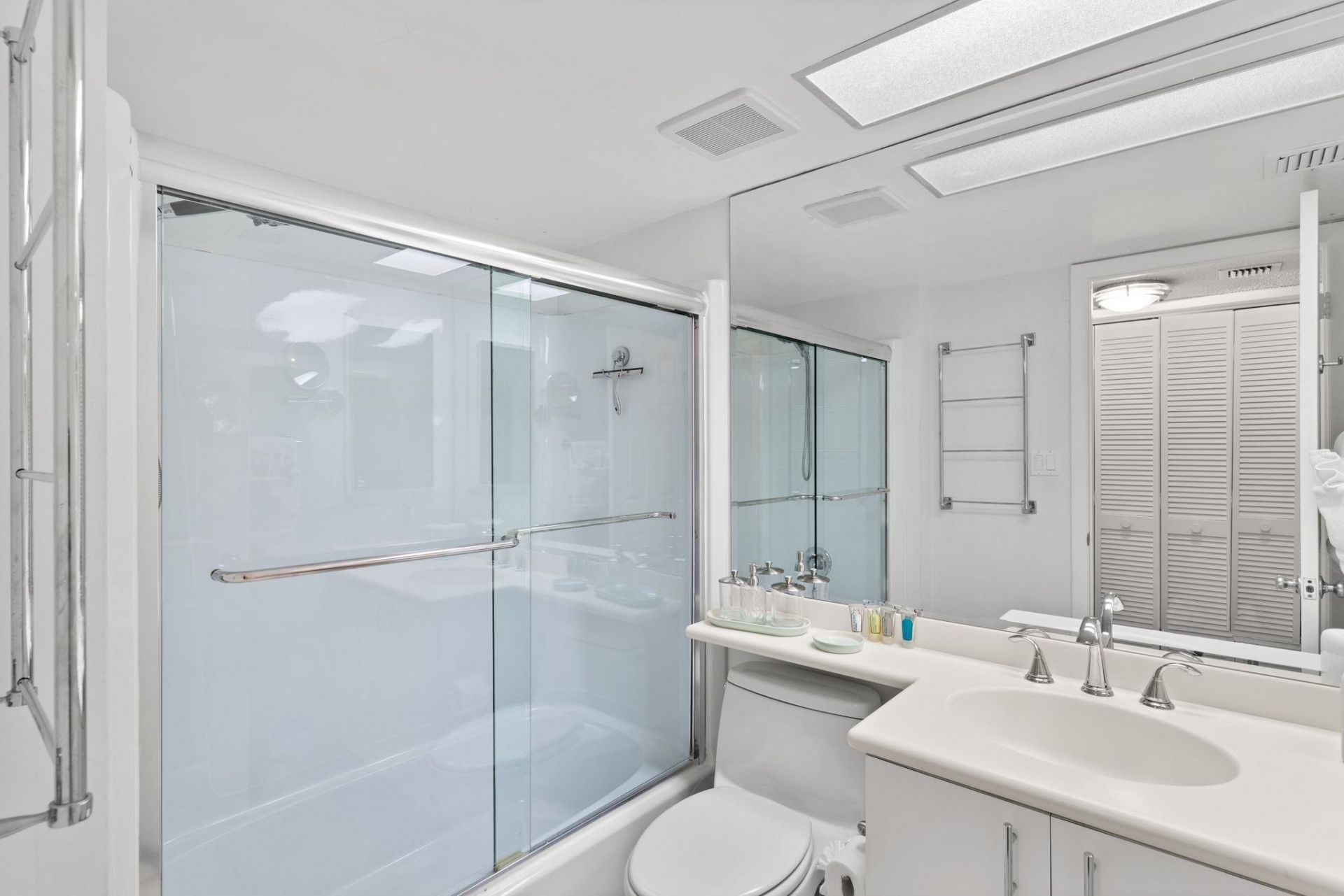 979 E Gulf Dr, Unit D-462, Sanibel, FL 33957 Photo