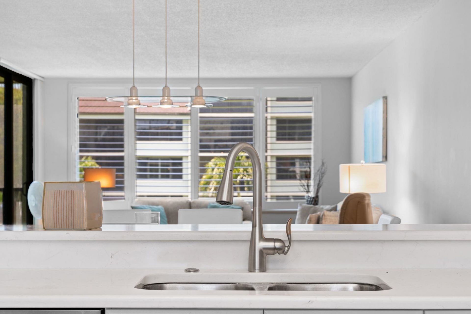 979 E Gulf Dr, Unit D-462, Sanibel, FL 33957 Photo