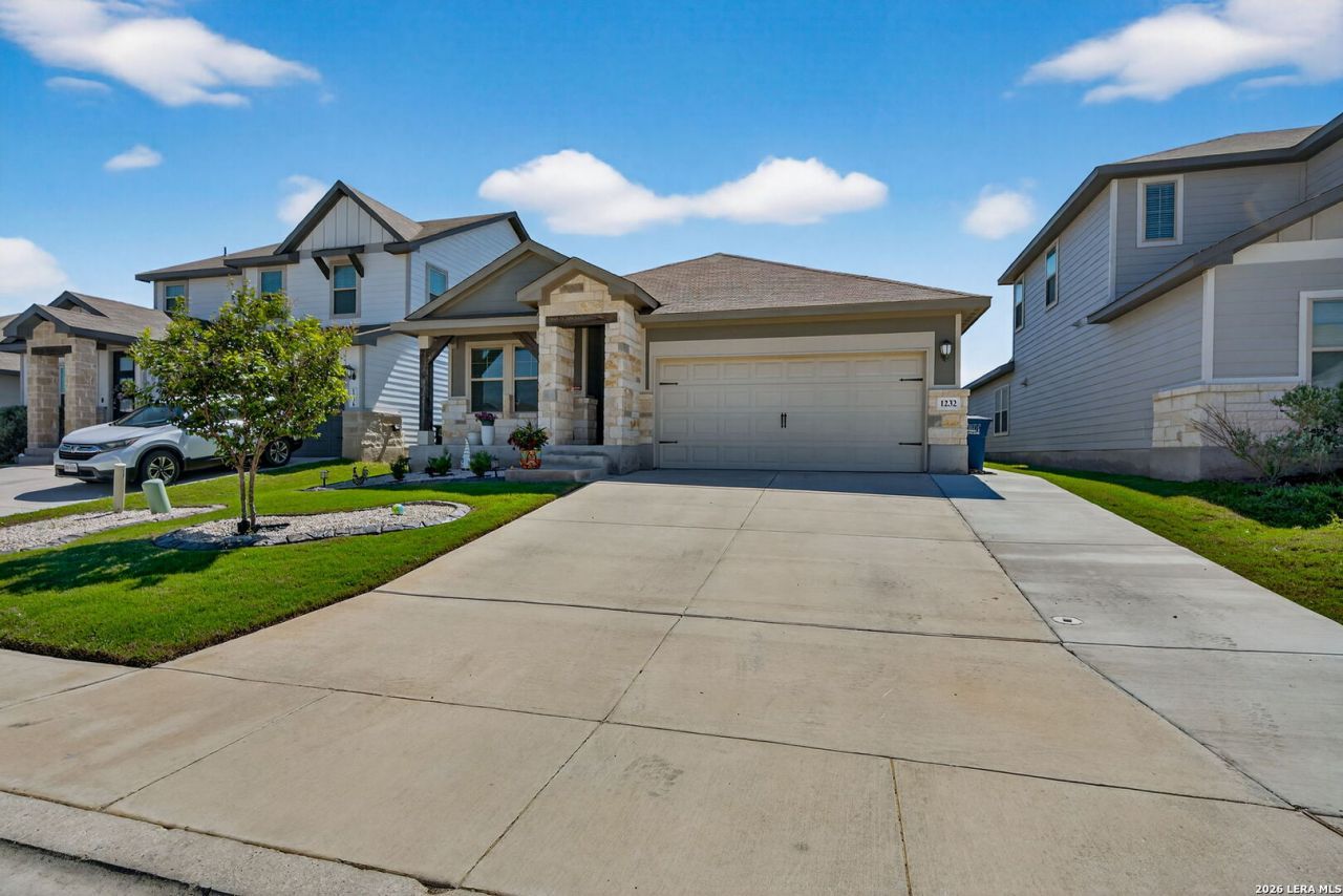 1232 Ella Crossing, New Braunfels, TX 78130 Main Photo