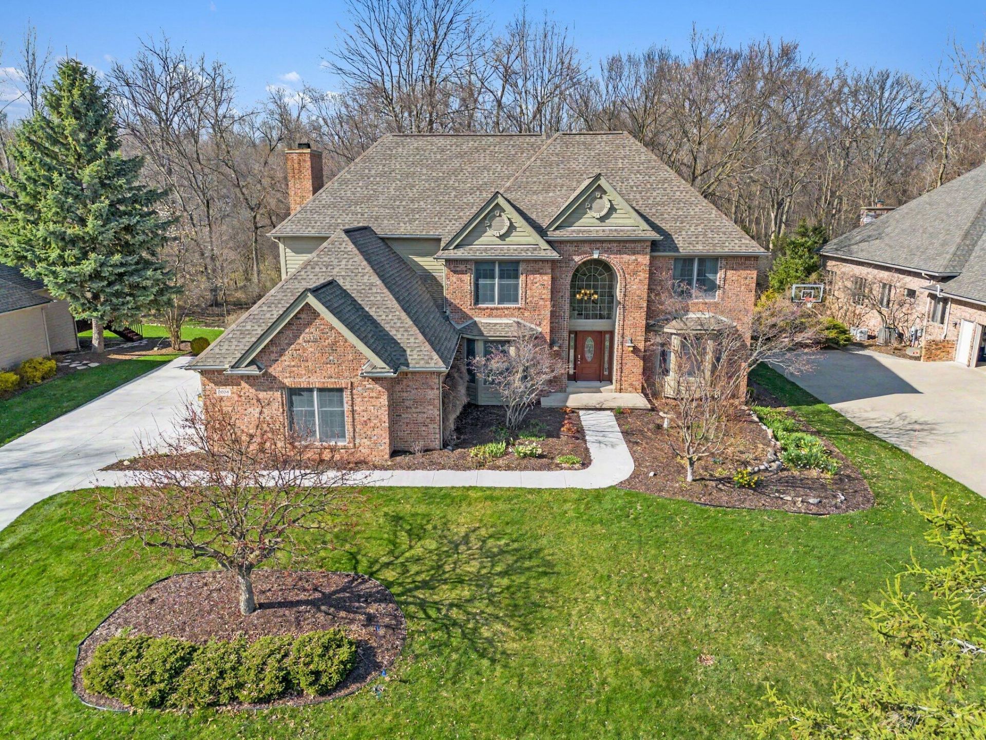 2074 Stonebridge Drive N, Ann Arbor, MI 48108 Main Photo