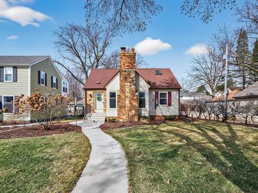 5416 14th Avenue S, Minneapolis, MN 55417