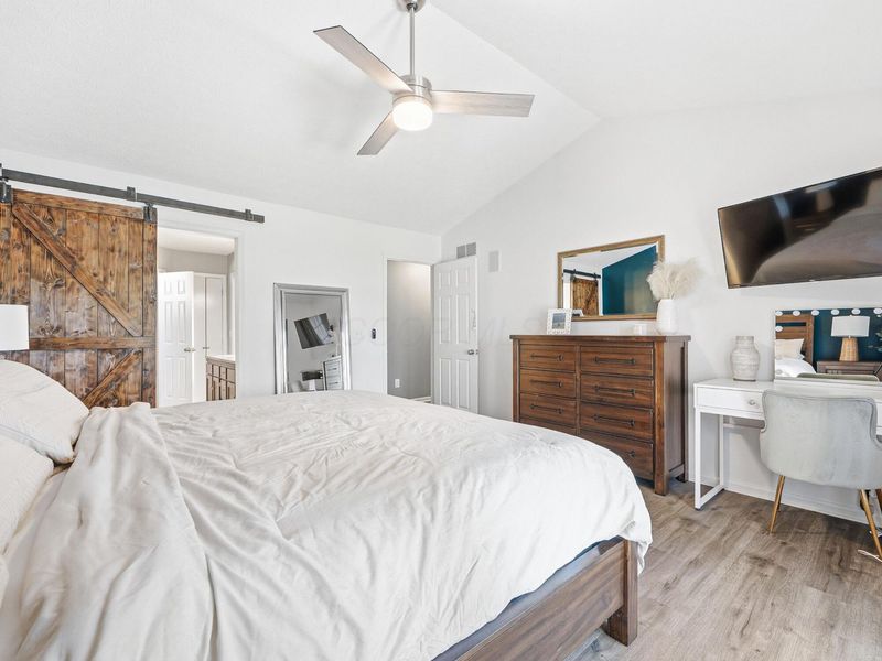 637 Ridenour Road, Columbus, OH 43230 Photo 23