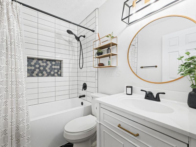 637 Ridenour Road, Columbus, OH 43230 Photo 33