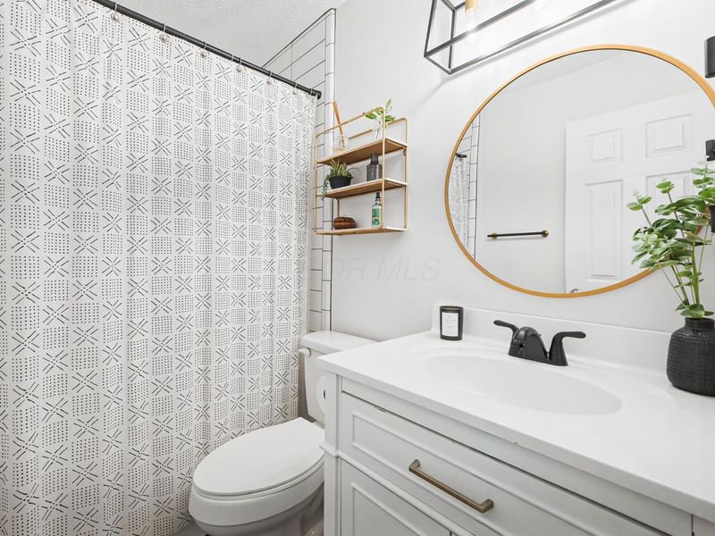 637 Ridenour Road, Columbus, OH 43230 Photo 34