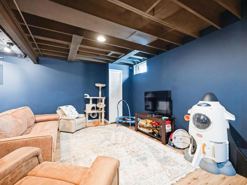 637 Ridenour Road, Columbus, OH 43230 Photo 40