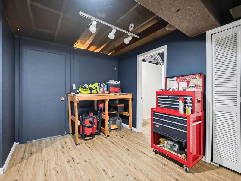 637 Ridenour Road, Columbus, OH 43230 Photo 42