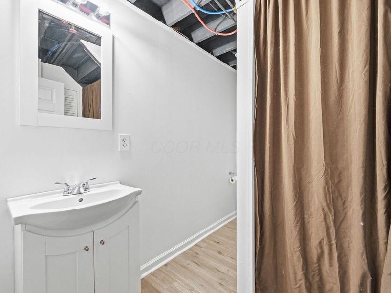 637 Ridenour Road, Columbus, OH 43230 Photo 44