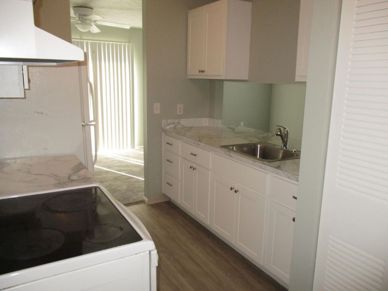 3545 Broadleaf Lane , Columbus, OH 43224 Photo 17