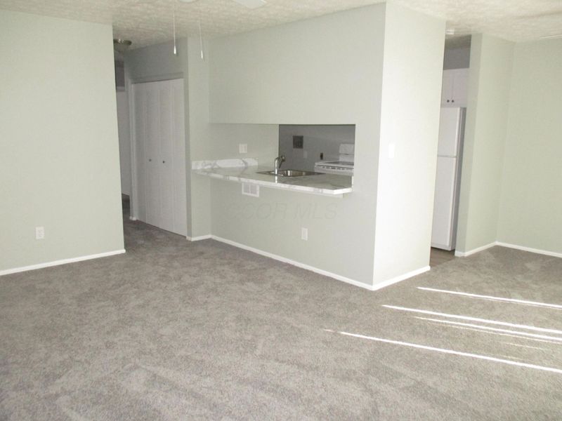 3545 Broadleaf Lane , Columbus, OH 43224 Photo 5