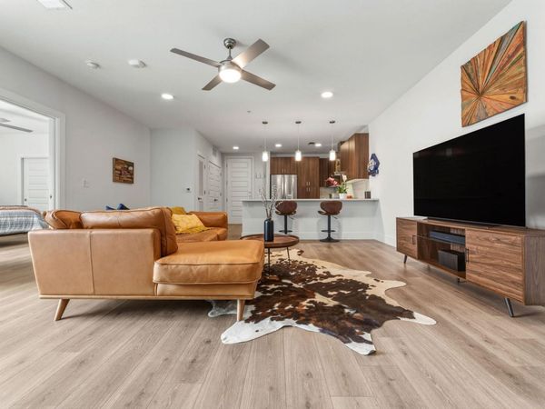 2213 Poquito ST, Unit 317, Austin, TX 78722