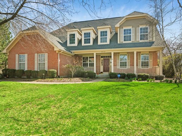 8132 Danneil Circle , Long Grove, IL 60047