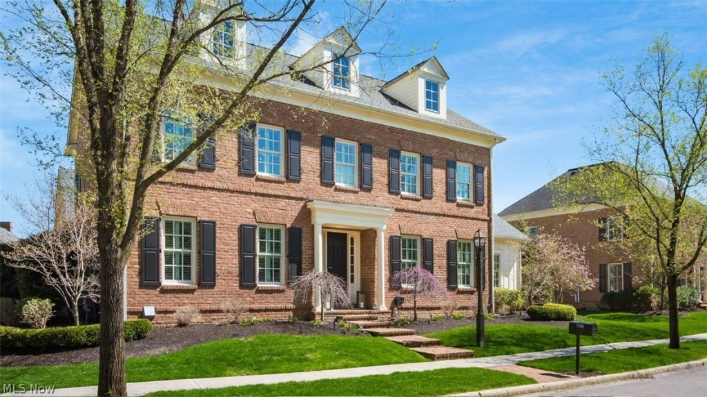 7705 Ogden Woods Boulevard , New Albany, OH 43054