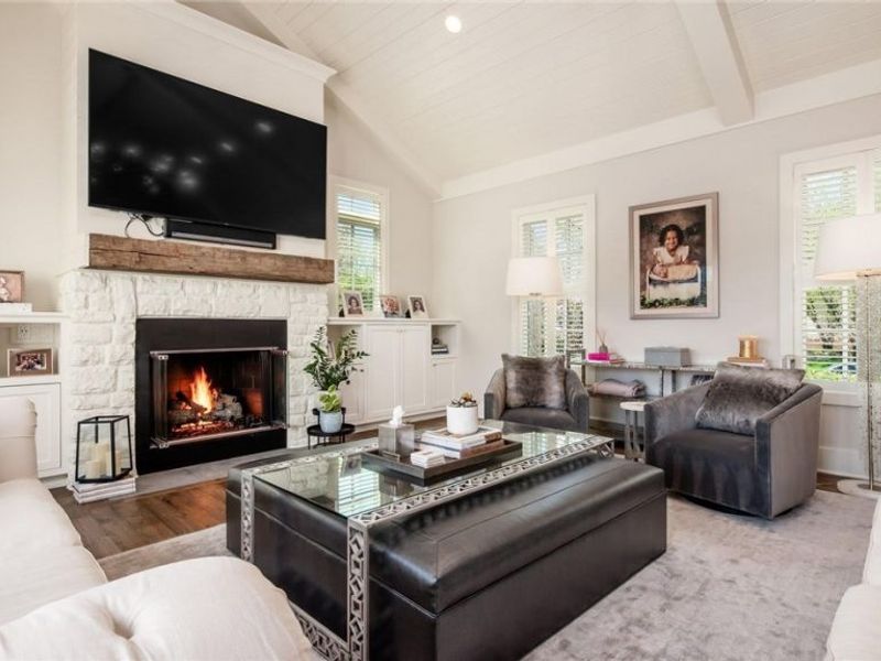 7705 Ogden Woods Boulevard, New Albany, OH 43054 Photo 4