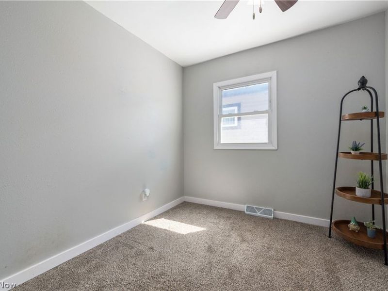 906 E Farwell Street, Sandusky, OH 44870 Photo 23