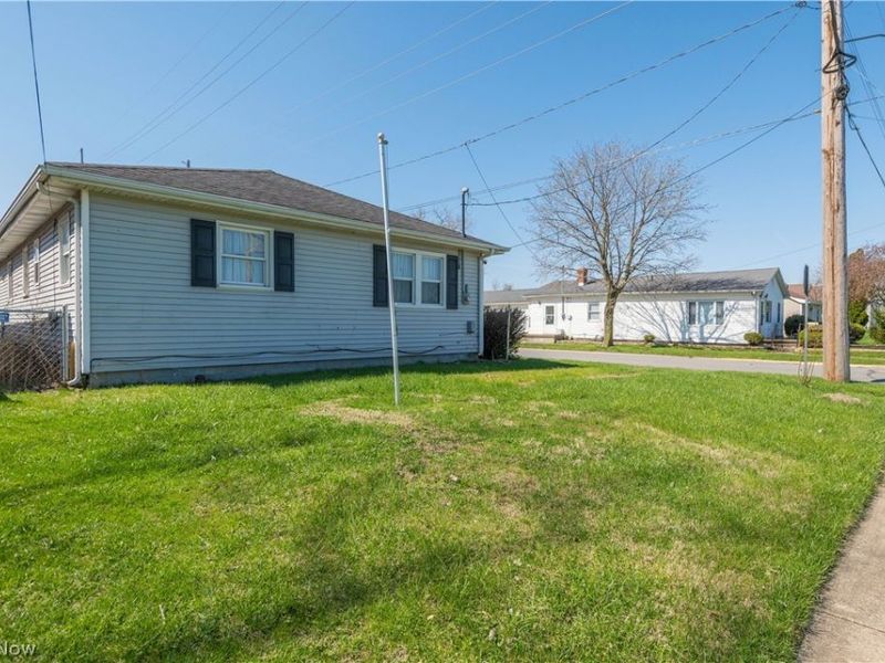 906 E Farwell Street, Sandusky, OH 44870 Photo 29