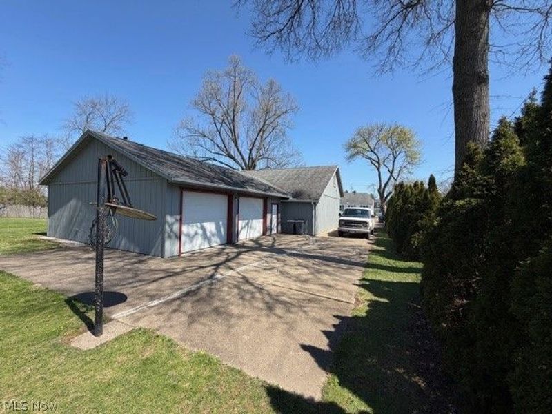 1821 Whipple Avenue NW, Canton, OH 44708 Photo 2