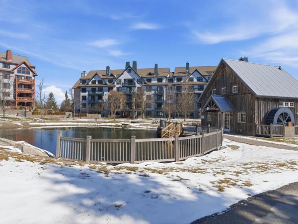 43 Middle Ridge Road, Unit 209, Stratton, VT 05155