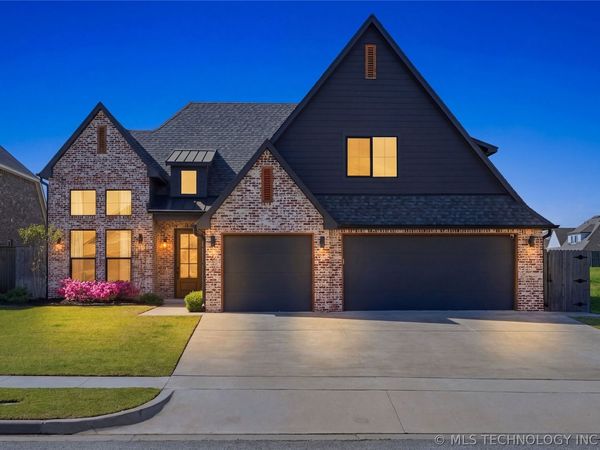 612 E 126th Street, Jenks, OK 74037