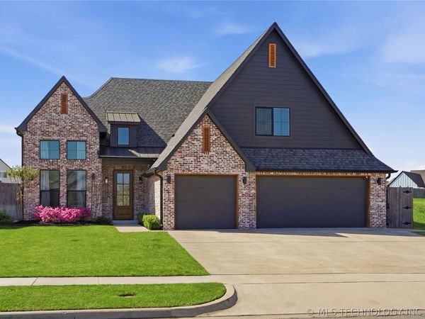 612 E 126th Street , Jenks, OK 74037