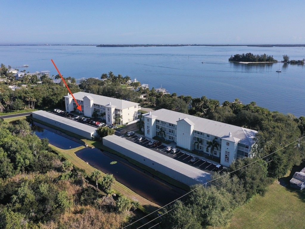 13570 Westport Drive, Unit 105, Sebastian, FL 32958 Photo
