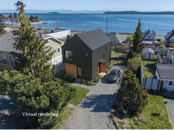 5570 Horne St, Union Bay, BC V0R 3B0