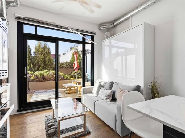 1029 View St , Unit 330, Victoria, BC V8V 0C9