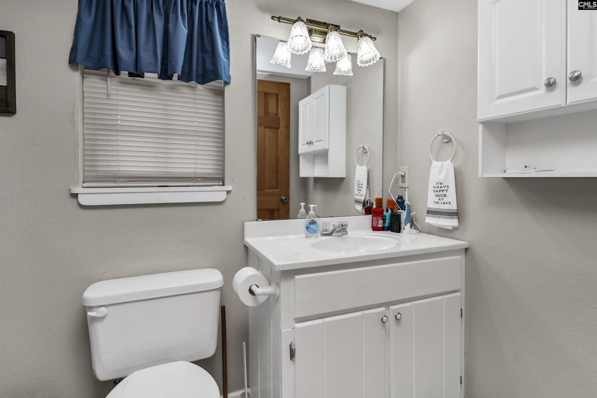 141 Front Street Photo 25