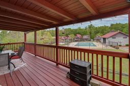 141 Front Street photo 4