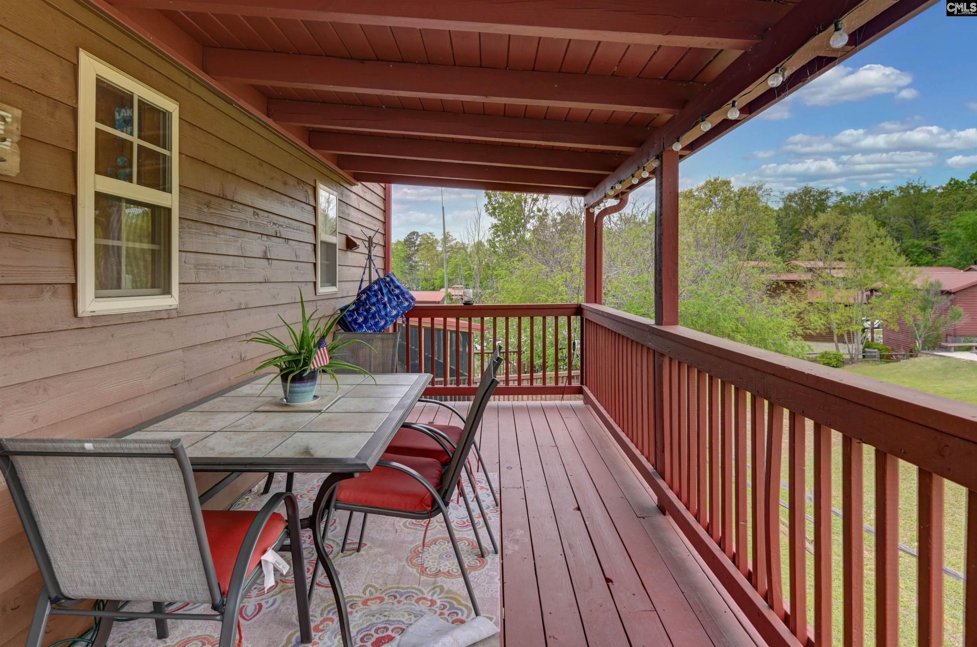 141 Front Street Photo 4