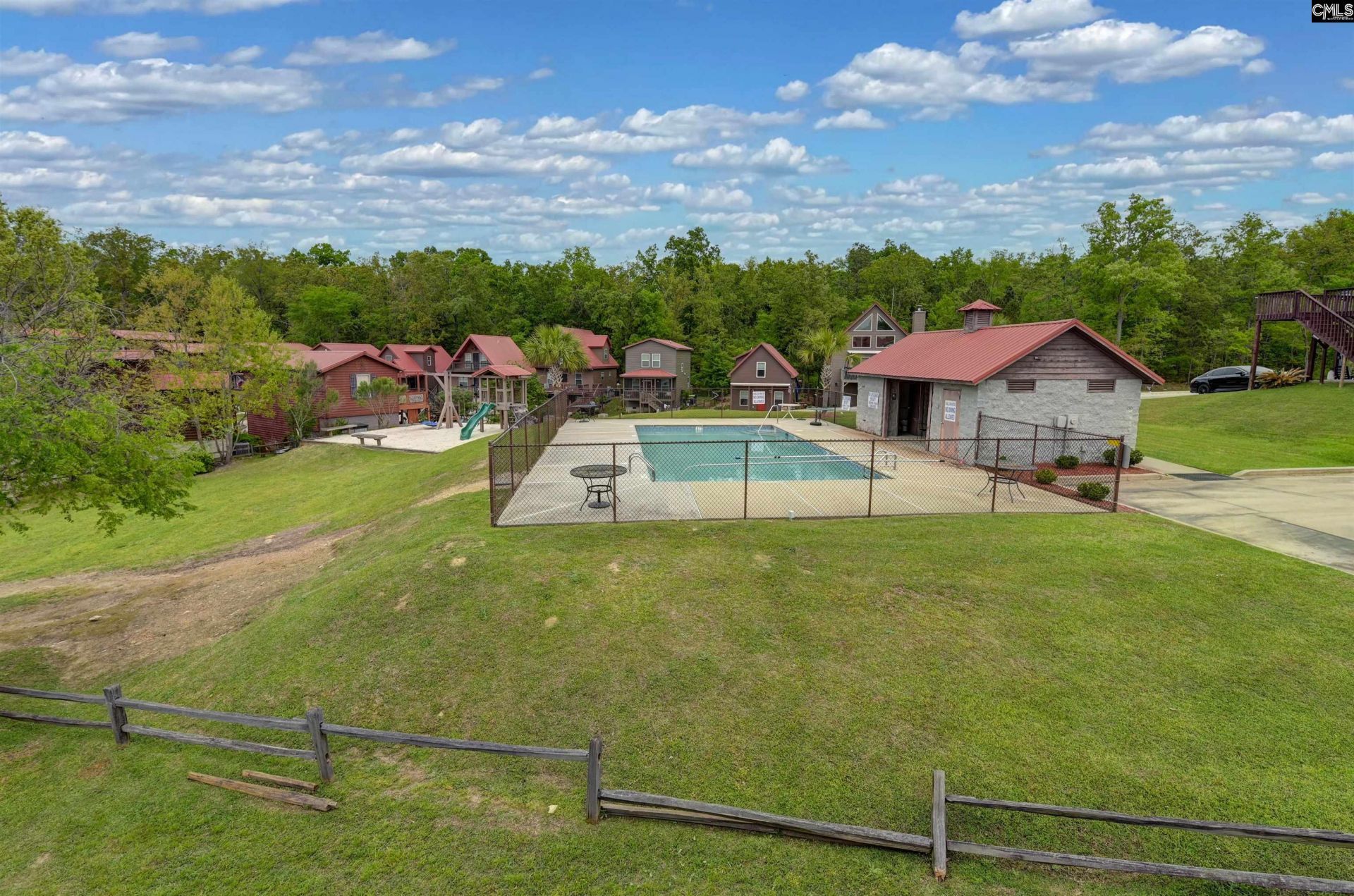 141 Front Street Photo 6