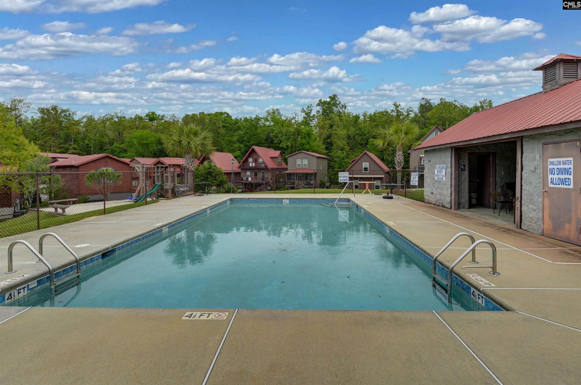 141 Front Street Photo 7