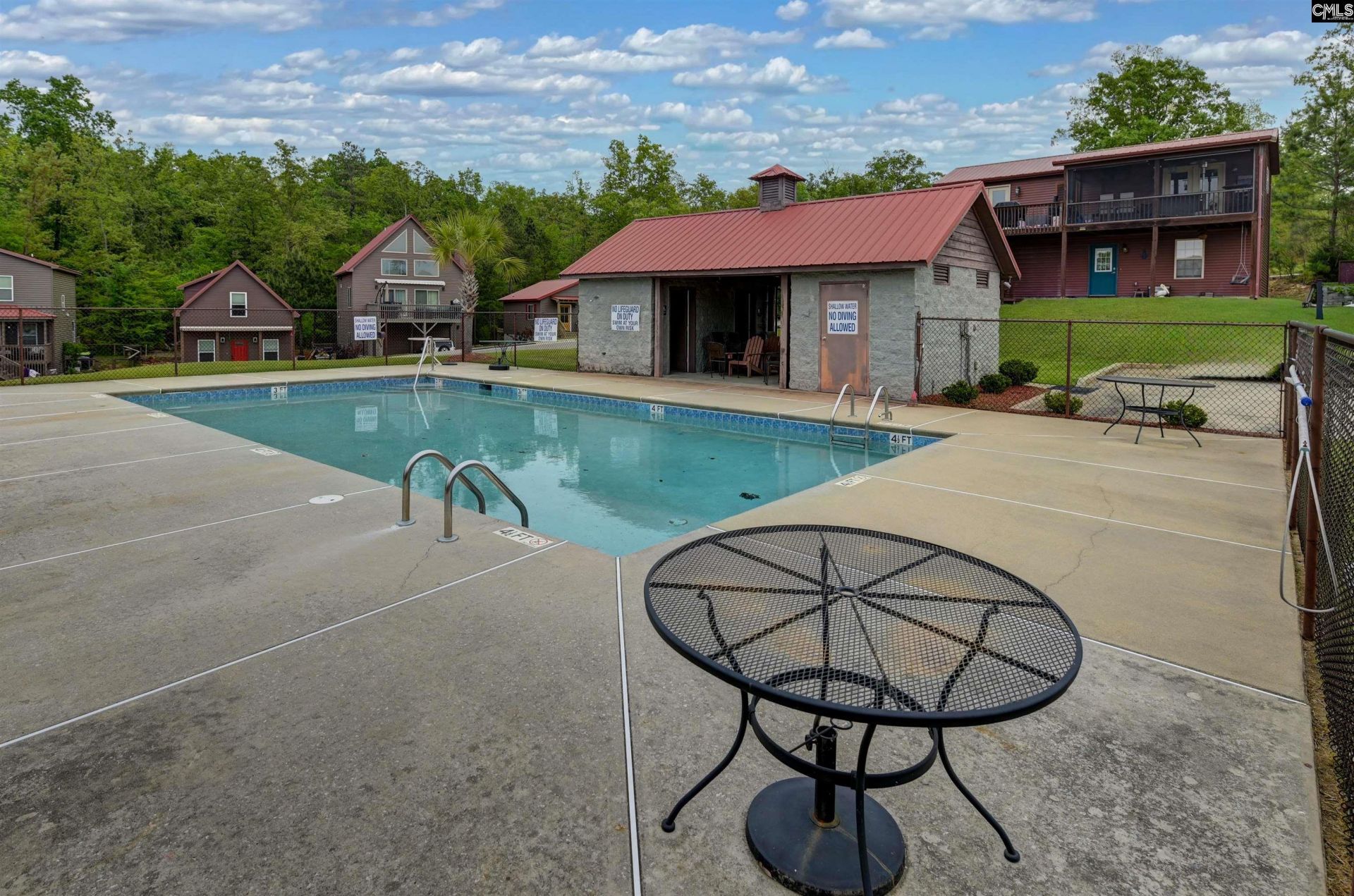 141 Front Street Photo 8